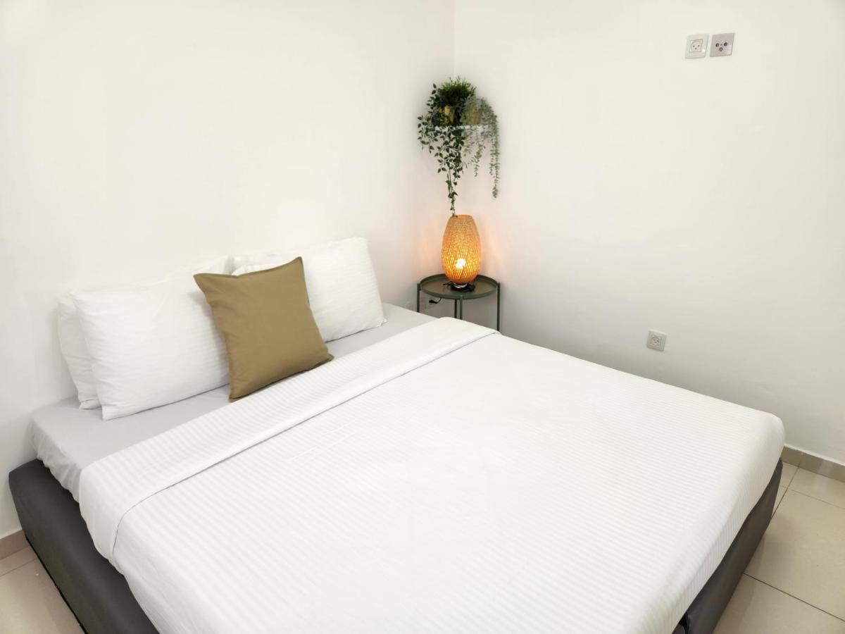 Melony Apartments Yam Suf Street Эйлат Экстерьер фото