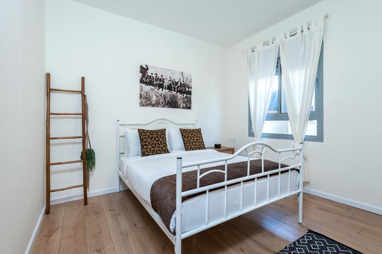 Melony Apartments Yam Suf Street Эйлат Экстерьер фото