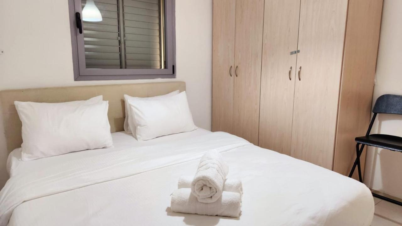 Melony Apartments Yam Suf Street Эйлат Экстерьер фото