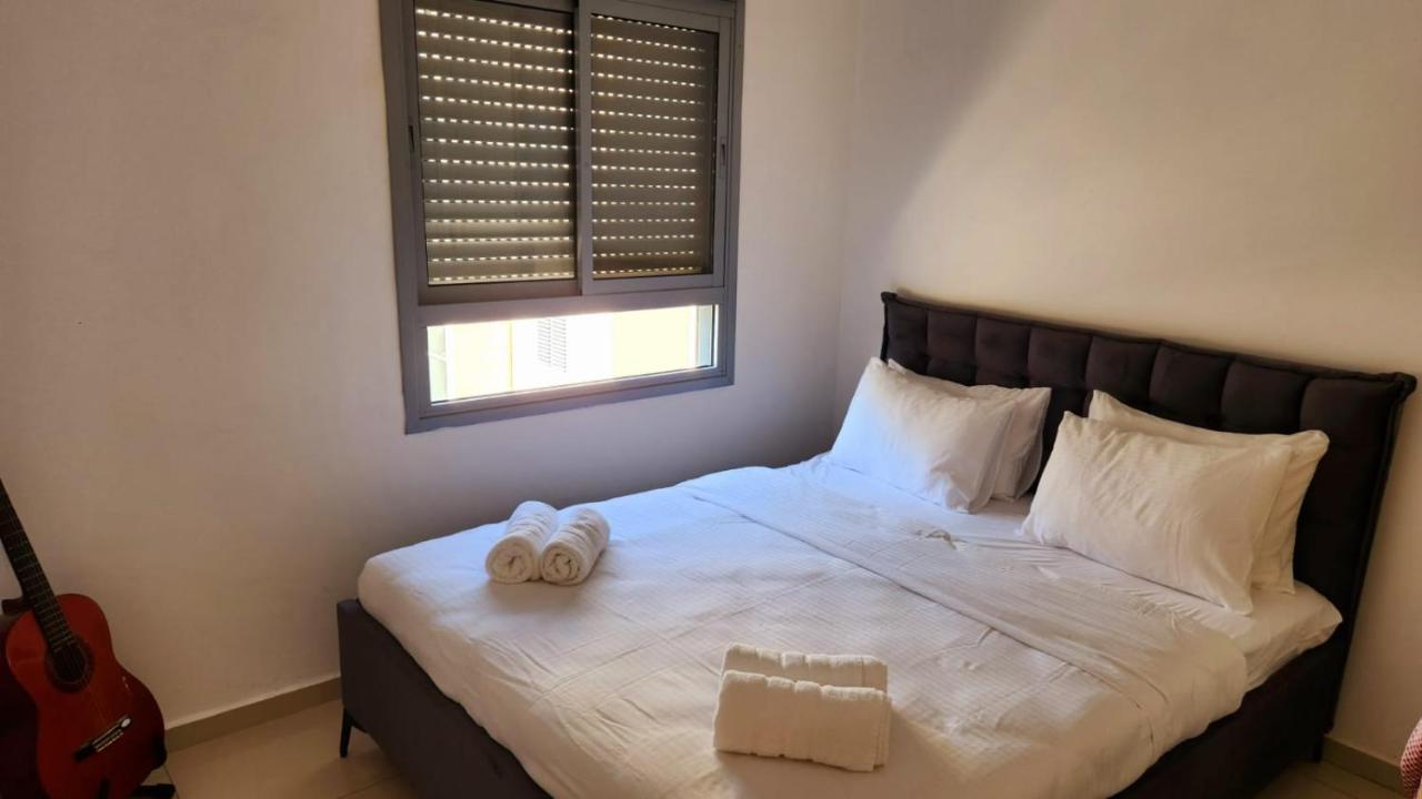Melony Apartments Yam Suf Street Эйлат Экстерьер фото